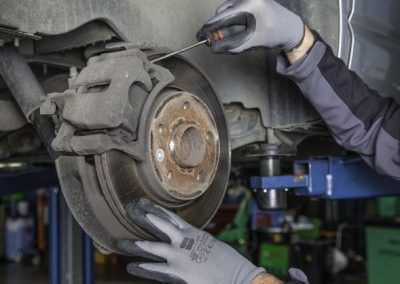 this is a picture of Atlanta truck brake service